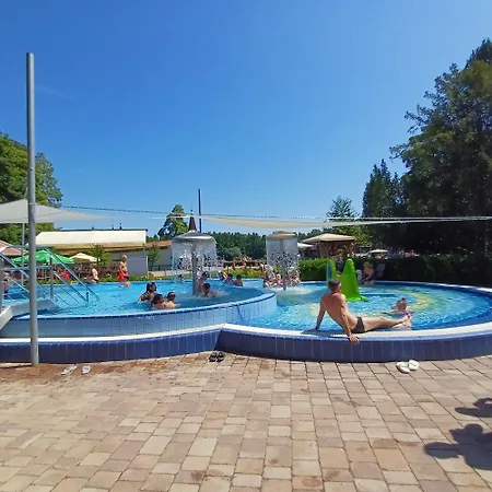 6rooms Balaton-heviz Apartment *