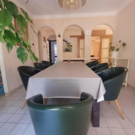 6rooms Balaton-heviz Apartment