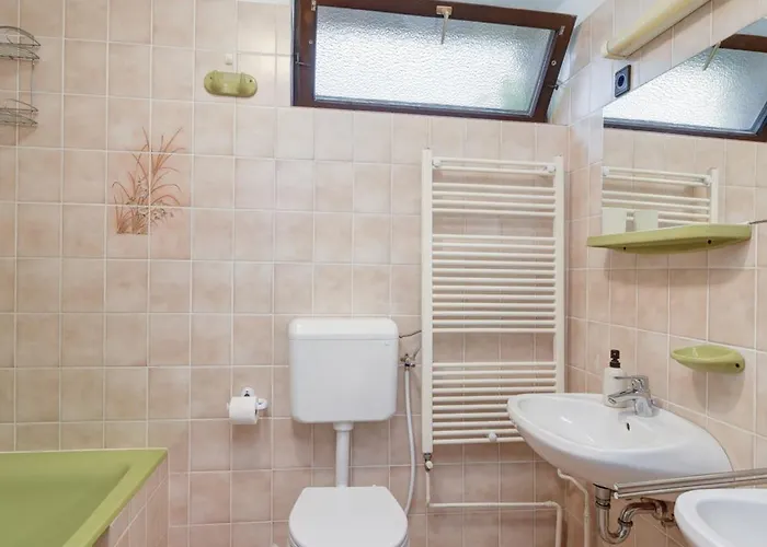 Apartment 6rooms Balaton-heviz *
