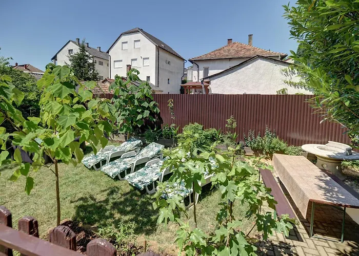 6rooms Balaton-heviz Lejlighed *