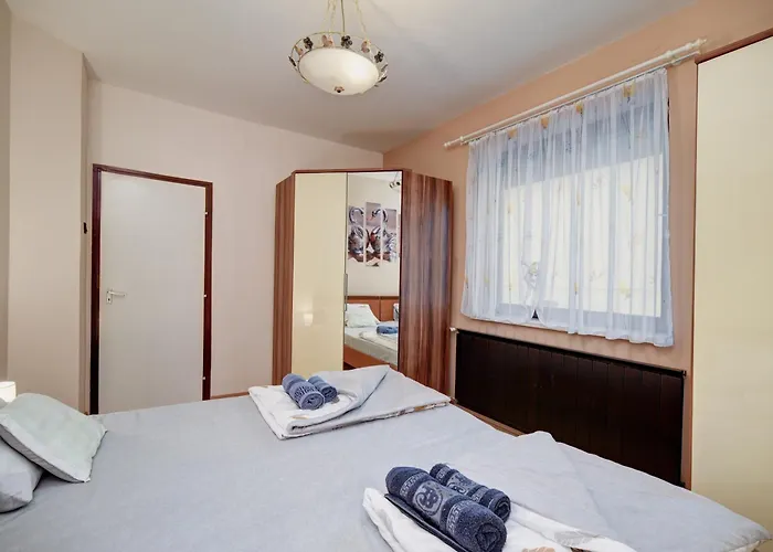 6rooms Balaton-heviz Daire *