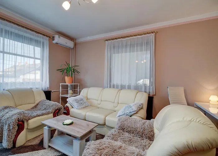 6rooms Balaton-heviz 아파트