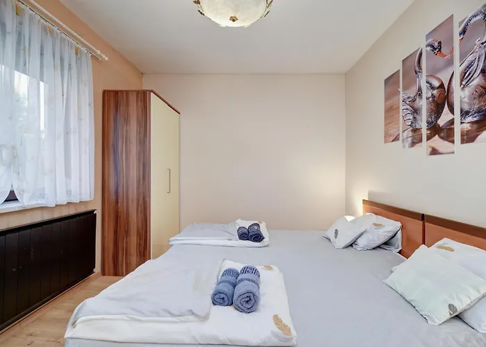 6rooms Balaton-heviz Daire *