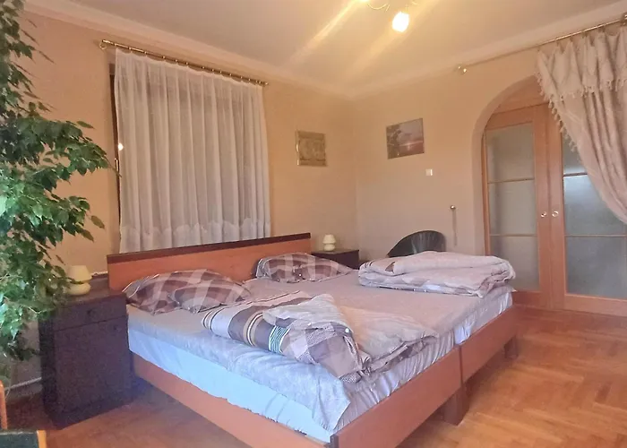 6rooms Balaton-heviz Apartment Heviz